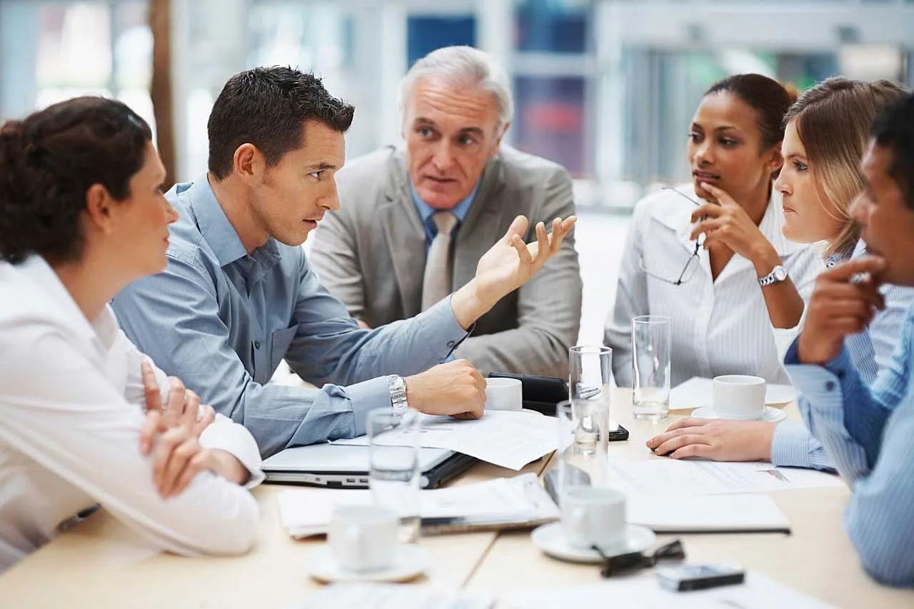 Employees 1 meeting 5395567 1280